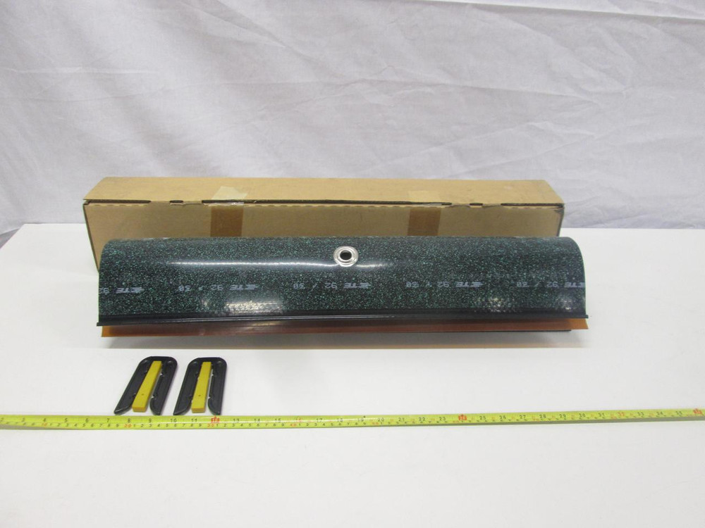 TE CONNECTIVITY UK1000C-92/30-350 HEAT-SHRINKABLE WRAPAROUND REINFORCED SLEEVE T66720