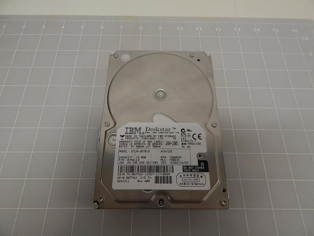 IBM DESKSTAR DTLA-307015 HARD DRIVE T66972
