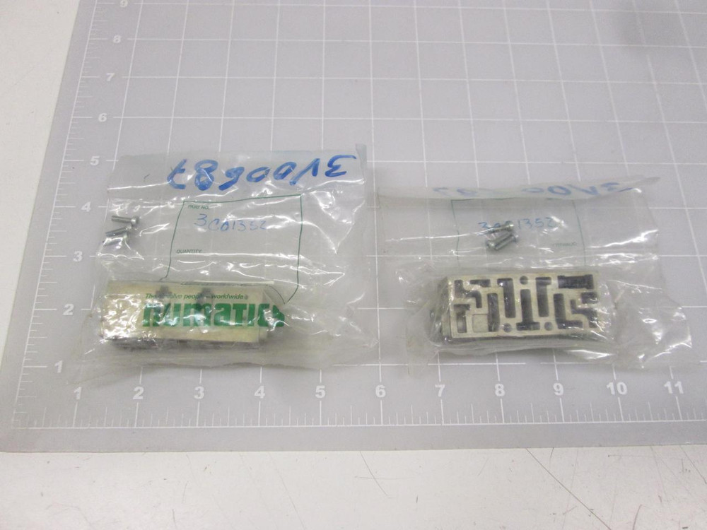 LOT OF 2 NUMATICS 3C01352 SOLENOID VALVE MANIFOLD T68834