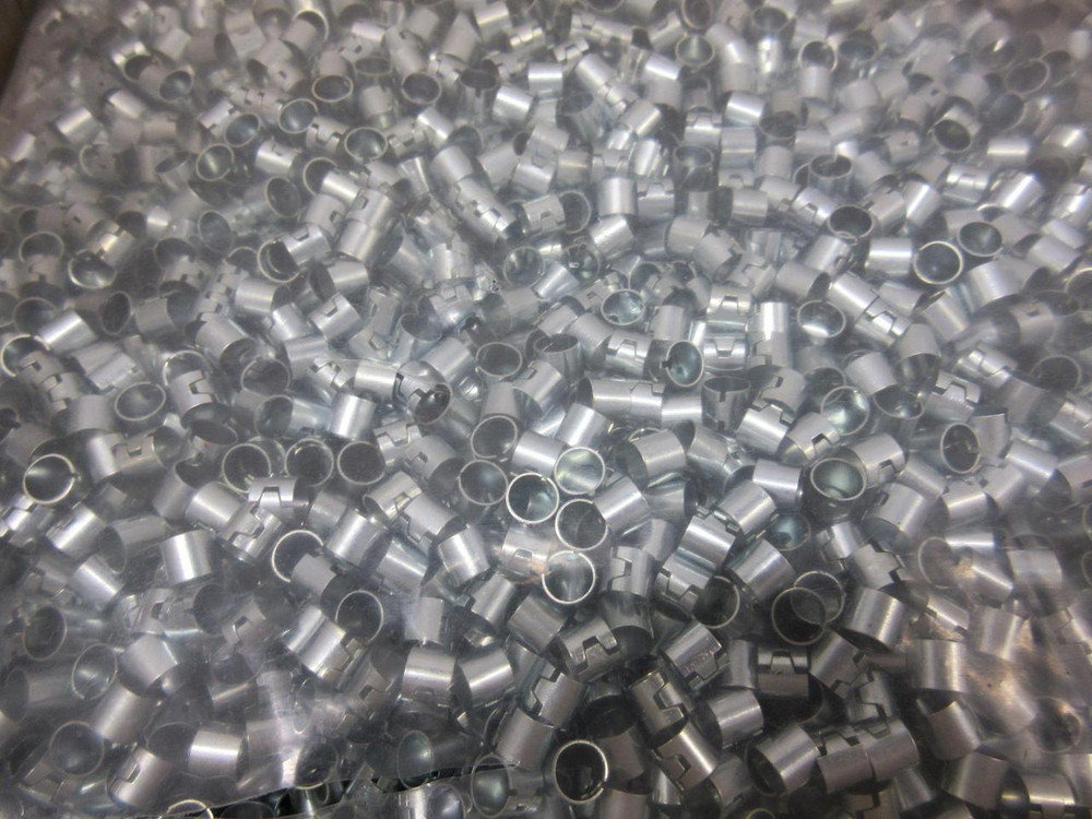 LOT OF 30000 AF032834 0.270 X 0.300 X 0.250 STEEL ZINC SPACER T69075