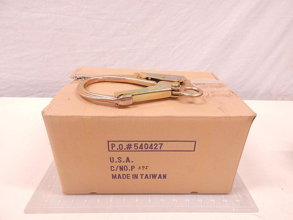 CASE OF 25 S-3615 S3615 SAFETY CARABINER HOOK SNAP HOOK 3600 LBS GATE 11240 LBS CAP T70832
