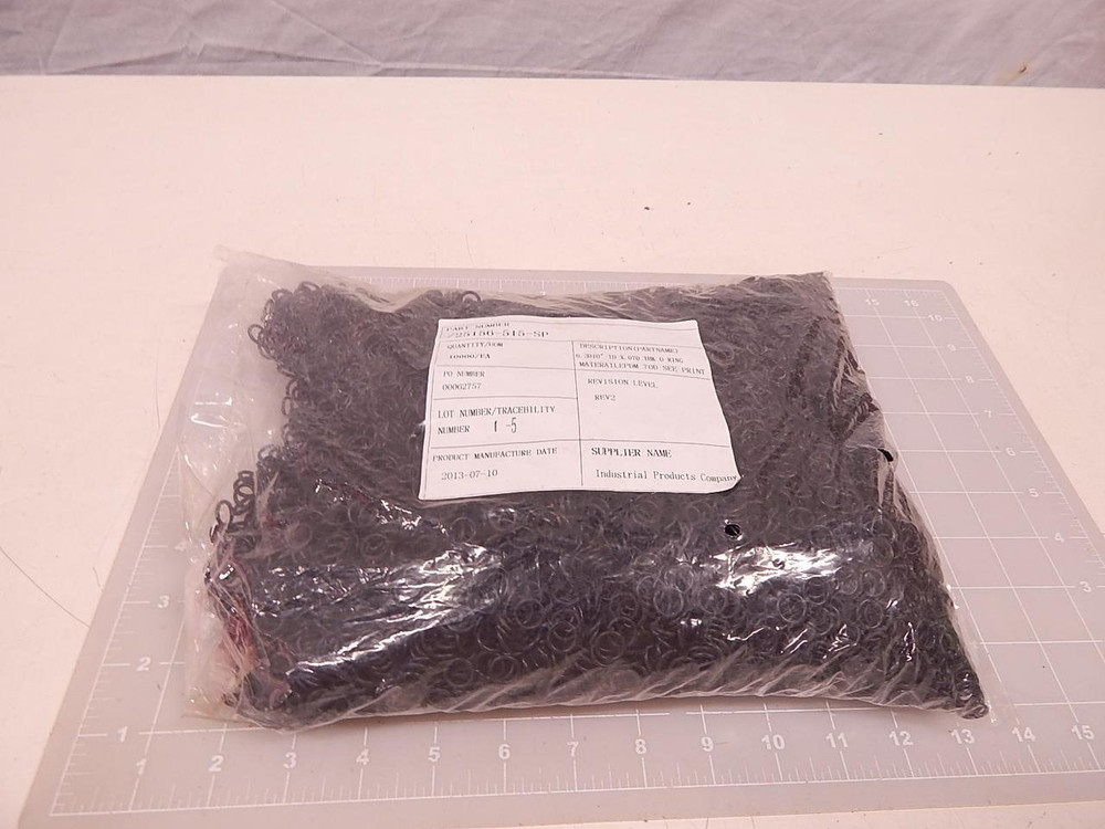 LOT OF 10000 THK 25156-515-SP 0.3010" ID X 0.70 O RINGS T71519
