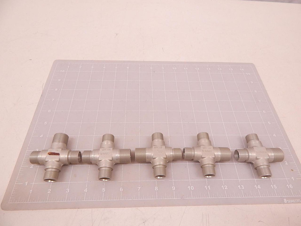 LOT OF 5 C27L MMD 4 WAY VALVES T71617