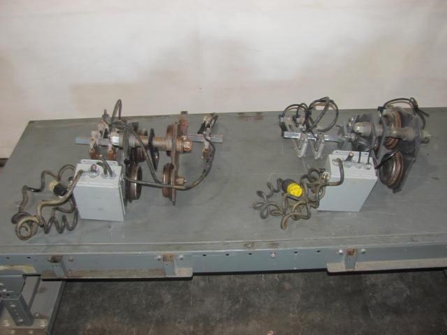 LOT OF 2 DAYTON 2Z617A C-100 CHAIN HOIST TROLLEY + COLLECTOR ASSY. 2 TON