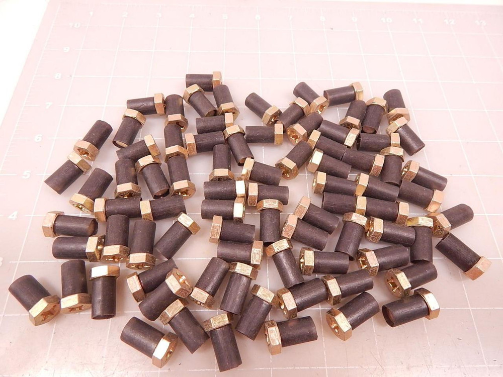 LOT OF 80 NAS 186160 BOLTS T72214