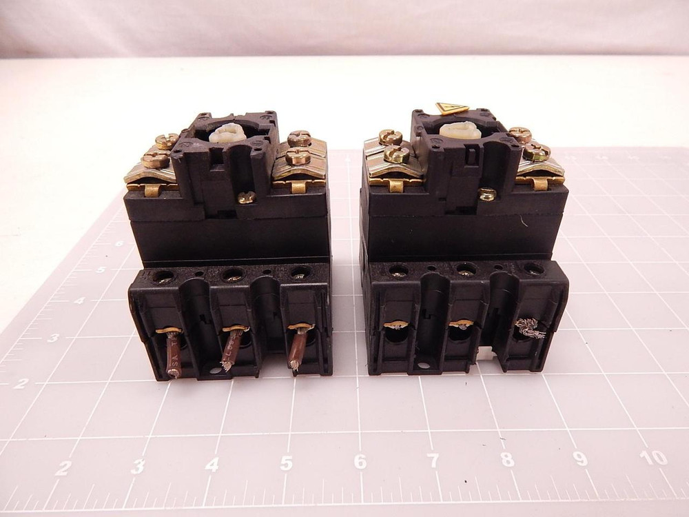 LOT OF 2 KLOCKNER MOELLER P3-63 DISCONNECT SWITCH T76687