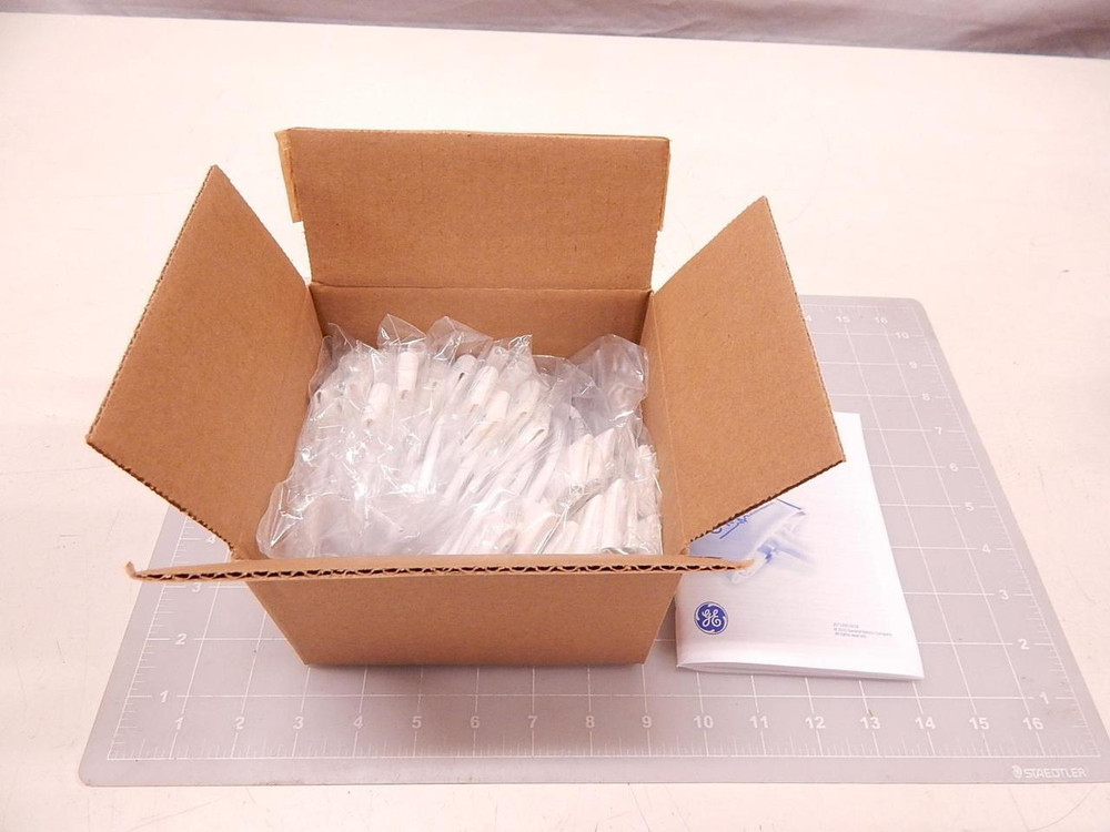 CASE OF 20 GE SYSTEMS SFT-N2-2B #2 NEO-NATAL 4-8 CM BLOOD PRESSURE CUFFS T77828