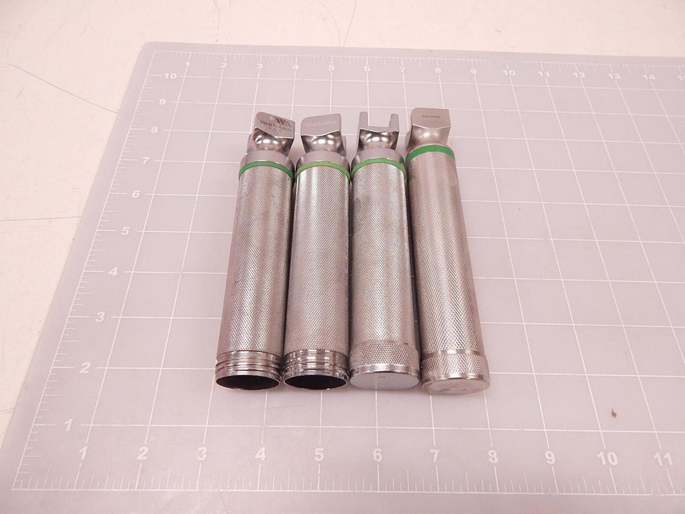 LOT OF 4 WELCH ALLYN STUBBY LARYNGOSCOPE HANDLE FOR FIBER OPTIC BLADE T78606