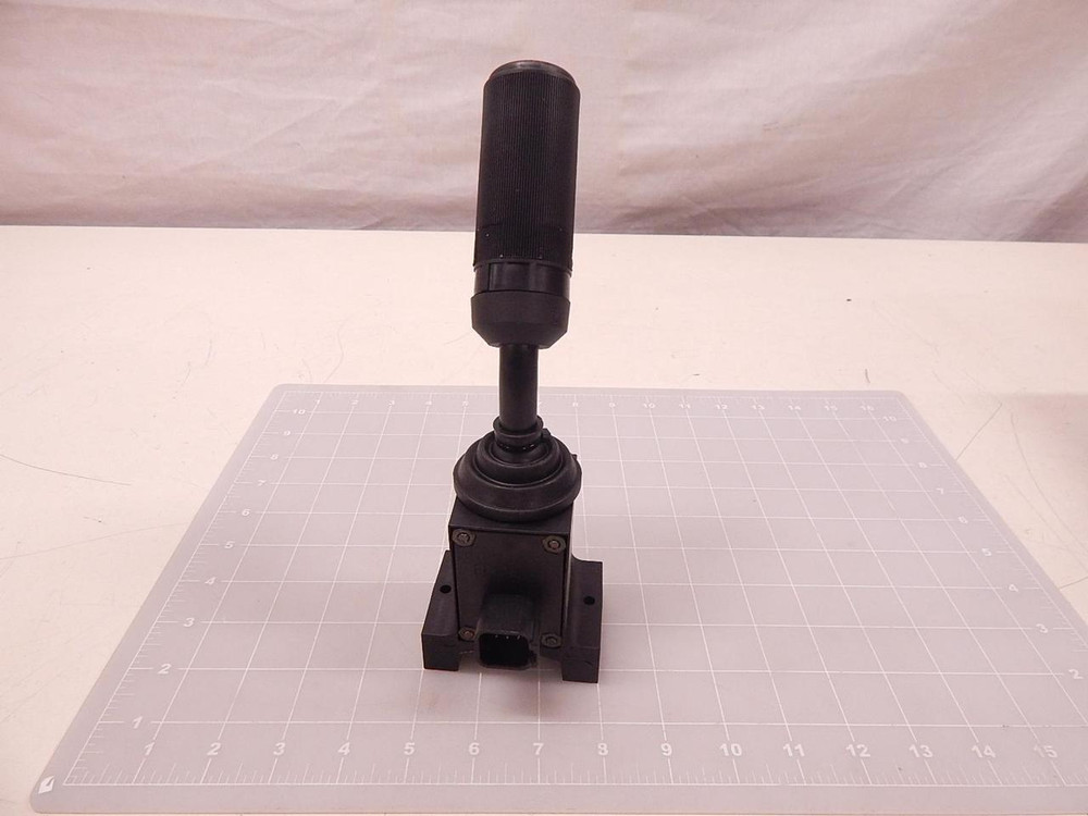 HUCO A134033 IGNITION COIL FITS AUDI A3 CITROEN SEAT LEON SKODA VW UP 1.0-1.8L 1996- T79424