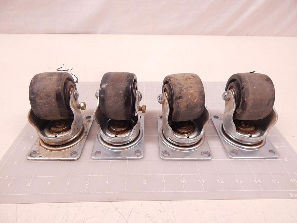LOT OF 4 4X4 CASTERS T73892