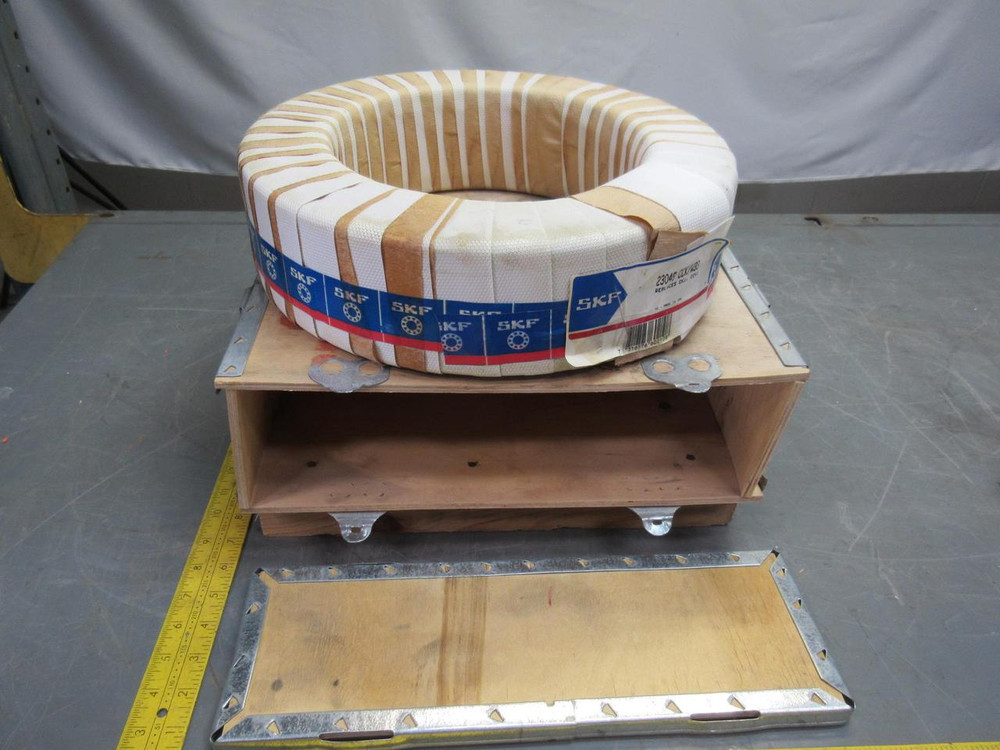 SKF 23048 CCK/W33 SPHERICAL ROLLER BEARING T80507