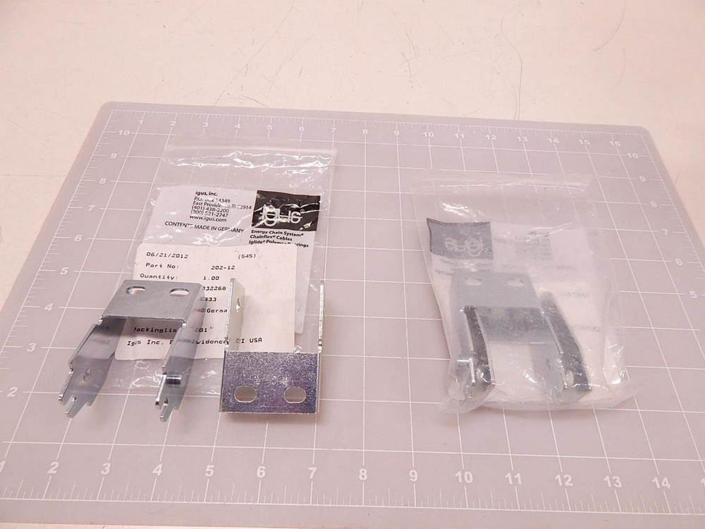 LOT OF 2 IGUS 202-12 MOUNTING BRACKETS T80856