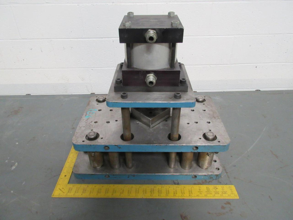 4 POST PUNCH PRESS DIE T81958