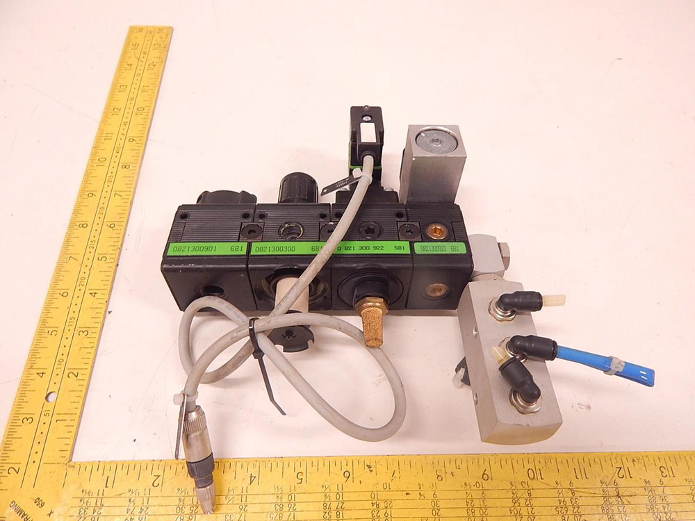 BOSCH 0 821 100 057 PNEUMATIC REGULATOR T75149