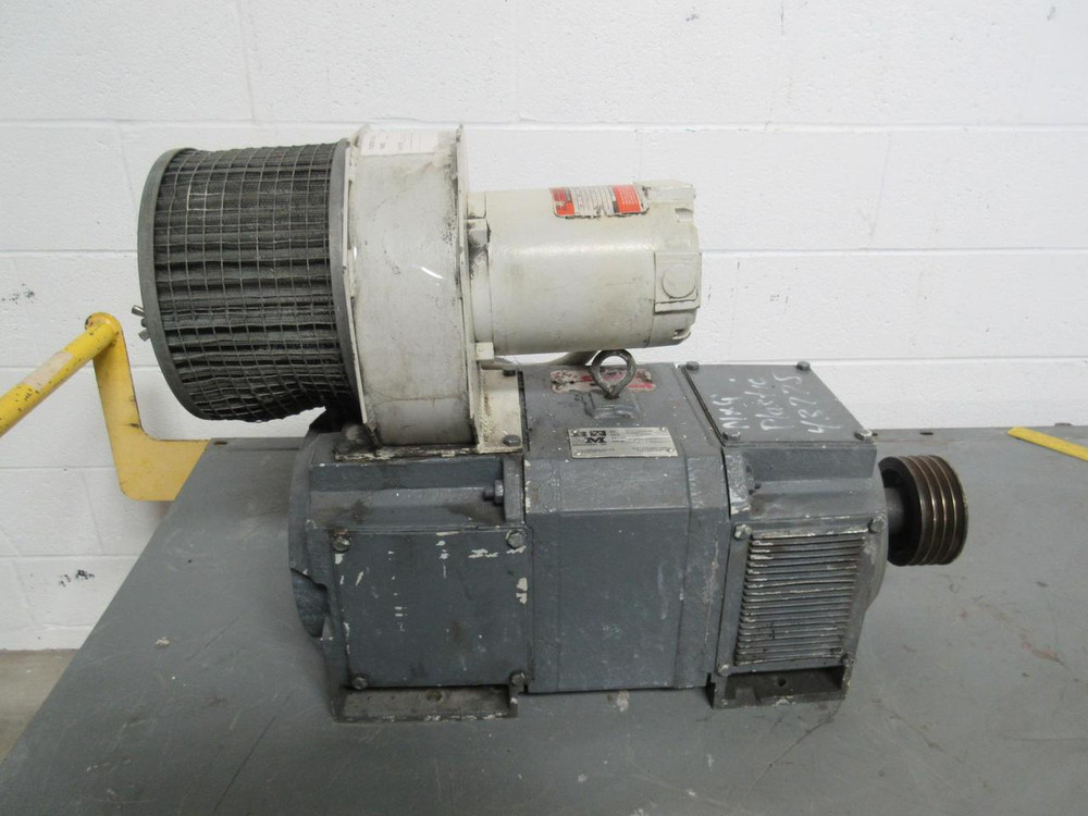B & M MACHINERY 7103-26-0858A2 01KS508339C-HBT3 DUTY MASTER AC MOTOR 1/2 HP 240/480 V 3 PH 3450/2850 RPM EA56C FR 1.5/.75 A T82280