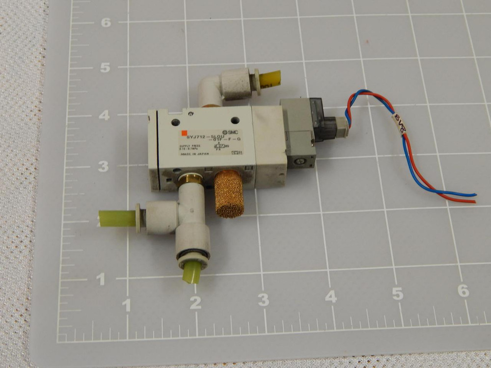 SMC SYJ712-5LOU-01F-F-Q SOLENOID PNEUMATIC VALVE T83822