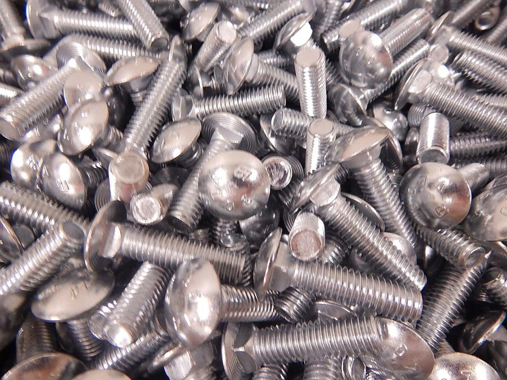 LOT OF 750 TOP ELECTRONICS MOT700045 HDW 3/8-16 X 1-1/2 CARRIAGE BOLT Z T84772
