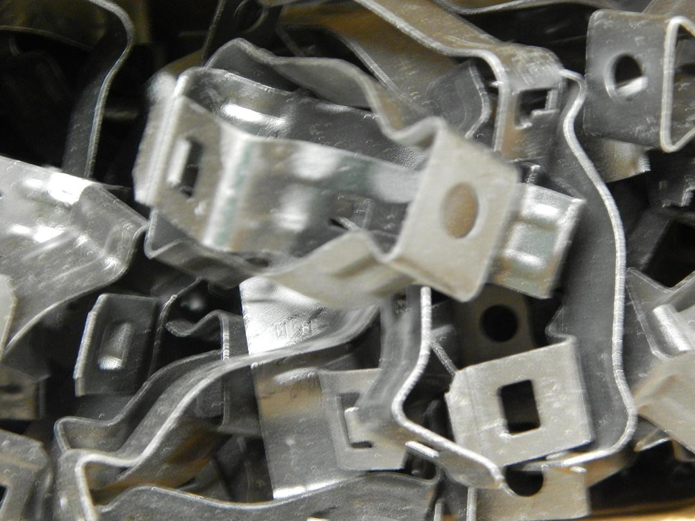 ERICO 16M CONDUIT CLIP T85056