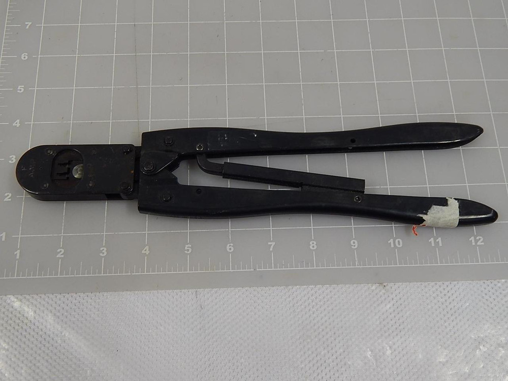 AMP 90101 CRIMP TOOL T86703