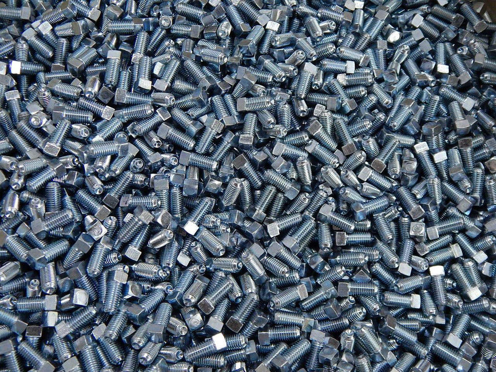 LOT OF 6000 10680-01329 SQST CP1/4-28X1/2 ZN SCREWS