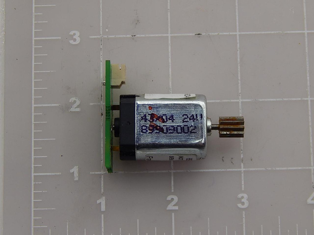 CROUZET 89909005 4101182P/A CARBON BRUSH HOBBY MOTOR 24 V 7000 RPM T87900