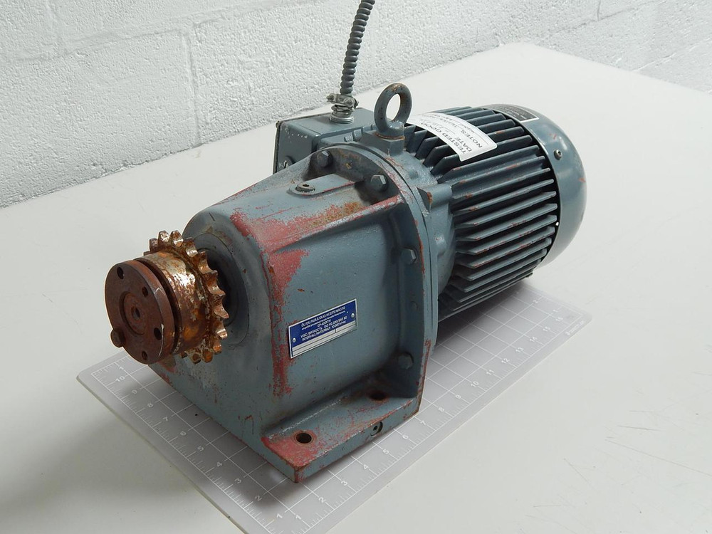 BAUER BD 248 002/4 GEAR MOTOR 220 VAC 3 PH T88220