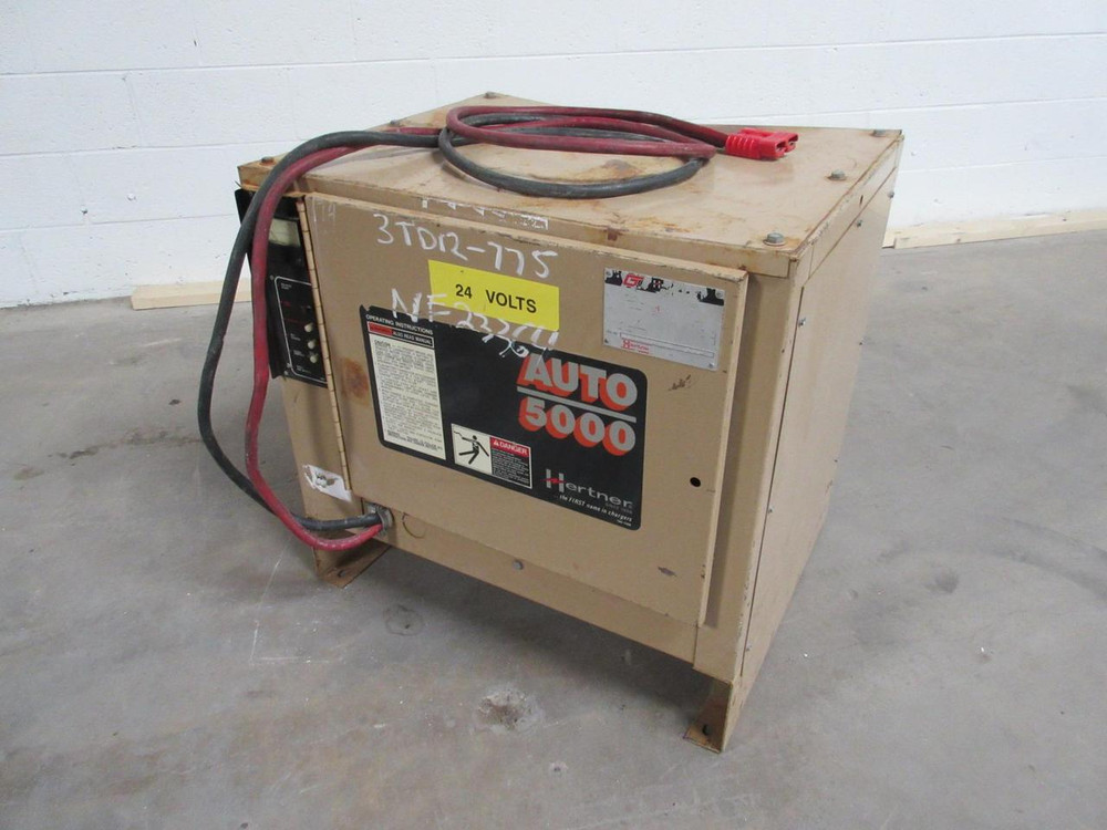 HERTNER 3TD12-775 AUTO 5000 24 V BATTERY CHARGER T89249