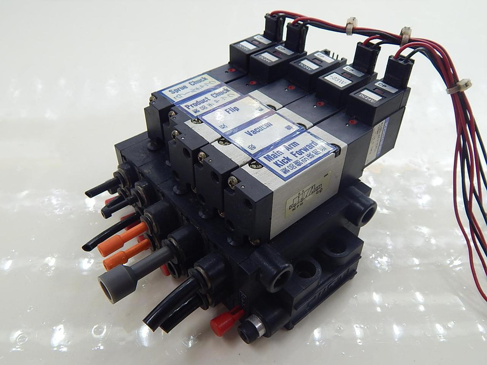 Lot of 5 Koganei A180-4E1-CPLL-26W Directional Valves T90740 For Sale
