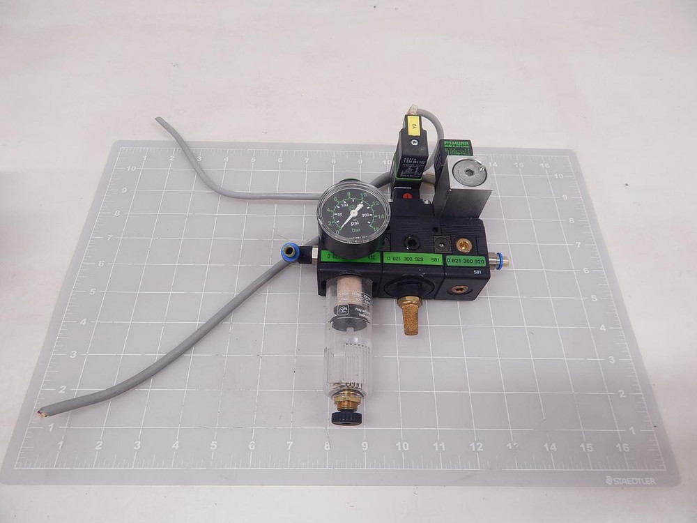 Rexroth 0 821 100 023, 0 821 300 92 581, 0 821 300 920 Pneumatic Filter Valve Regulator Assembly T92226 For Sale