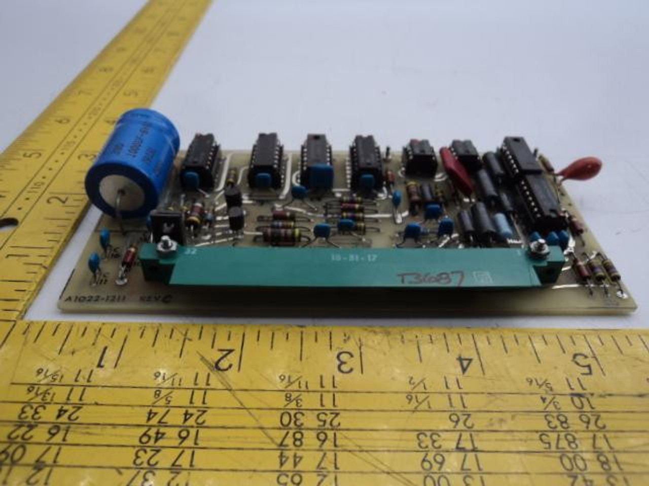 INSTRON A1022-1211  CIRCUIT BOARD T18447