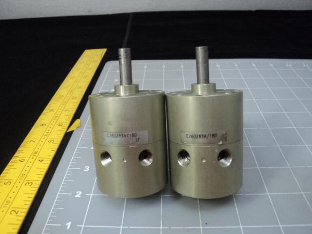 2 NORGREN C/60283A/180 IF MINI ROTARY ACTUATORS LOT T12752