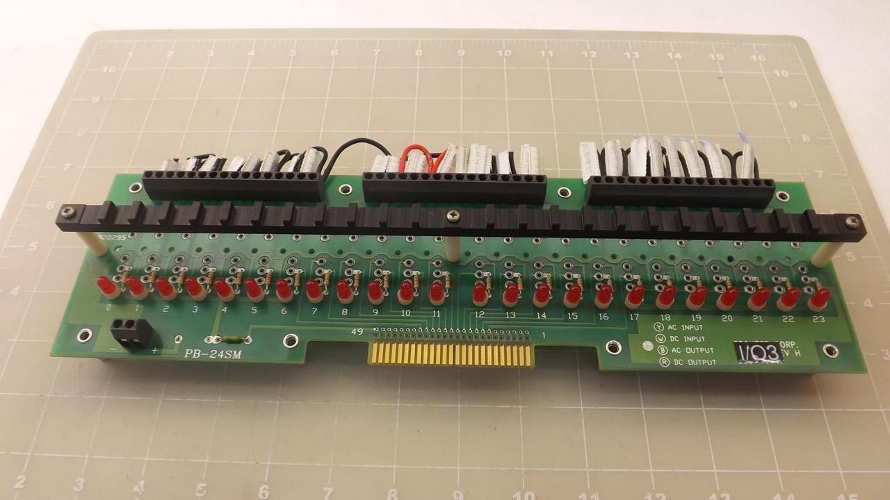 CROUZET 57-278 PB-24SM PLC RELAY BOARD T27330