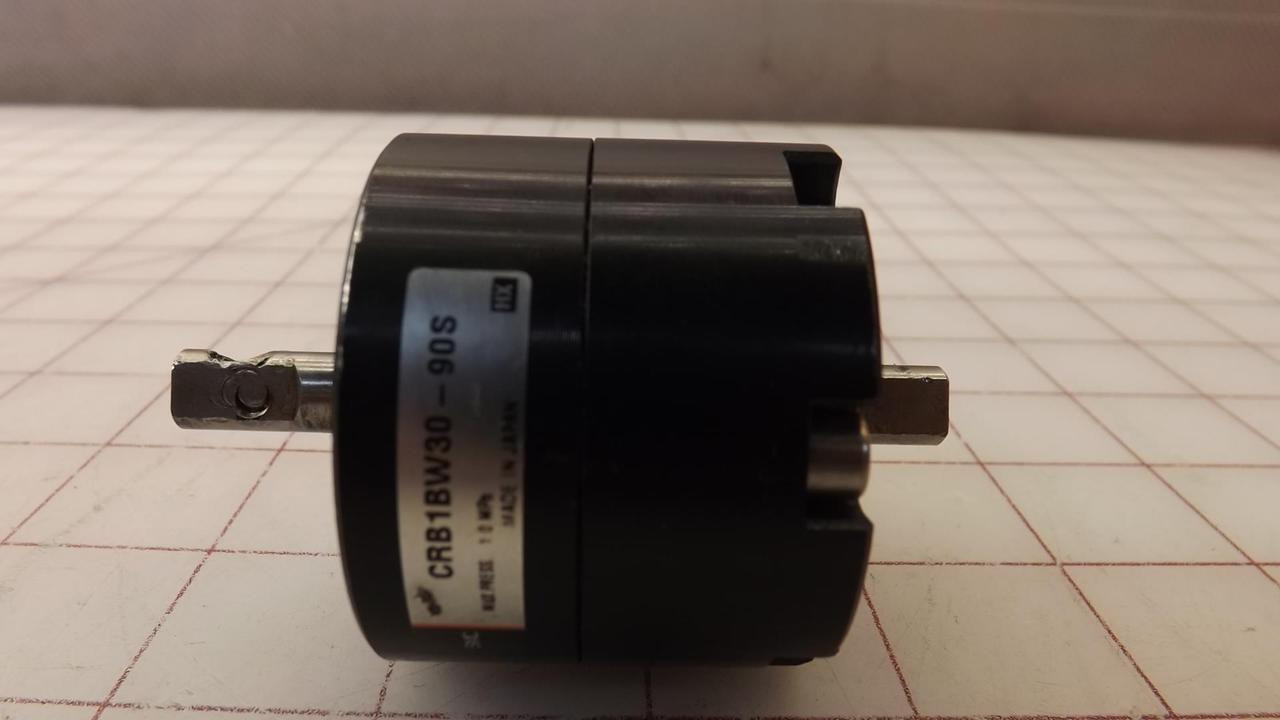 SMC CRB1BW30-90S ROTARY ACTUATOR T31128