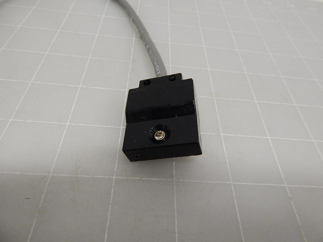 BANNER ENG CORP SE61R (26128) ECONO-BEAM: RECEIVER; RANGE: 1.8 M; INPUT: 10-30V DC; OUTPUT: BIPOLAR: 1 NPN; 1 PNP - LO; 2 M (6.5 FT) CABLE T59658