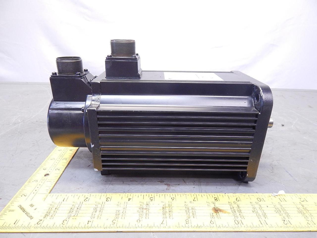 YASKAWA USASEM-15FJ11 AC SERVO MOTOR T75702