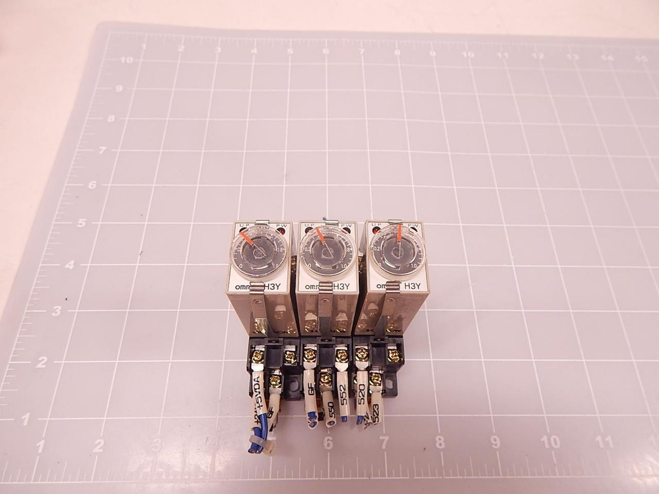 LOT OF 3 OMRON H3Y-2 TIMER T75607