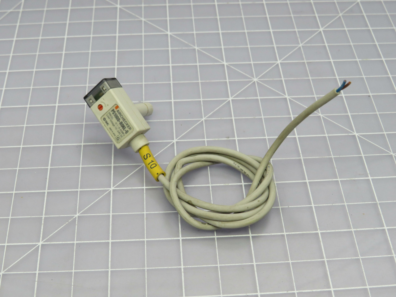 SMC PS1000-R06L-Q Airchecker Pneumatic Pressure Sensor For Sale