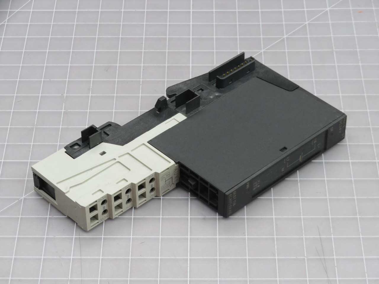 SIEMENS 6ES7138-4CA01-0AA0 PLC MODULE T206994