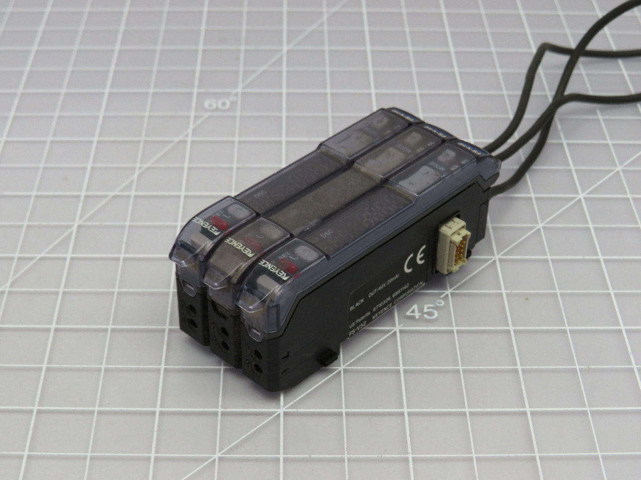 Lot of 3 Keyence FS-V32  Photoelectric Sensor   For Sale