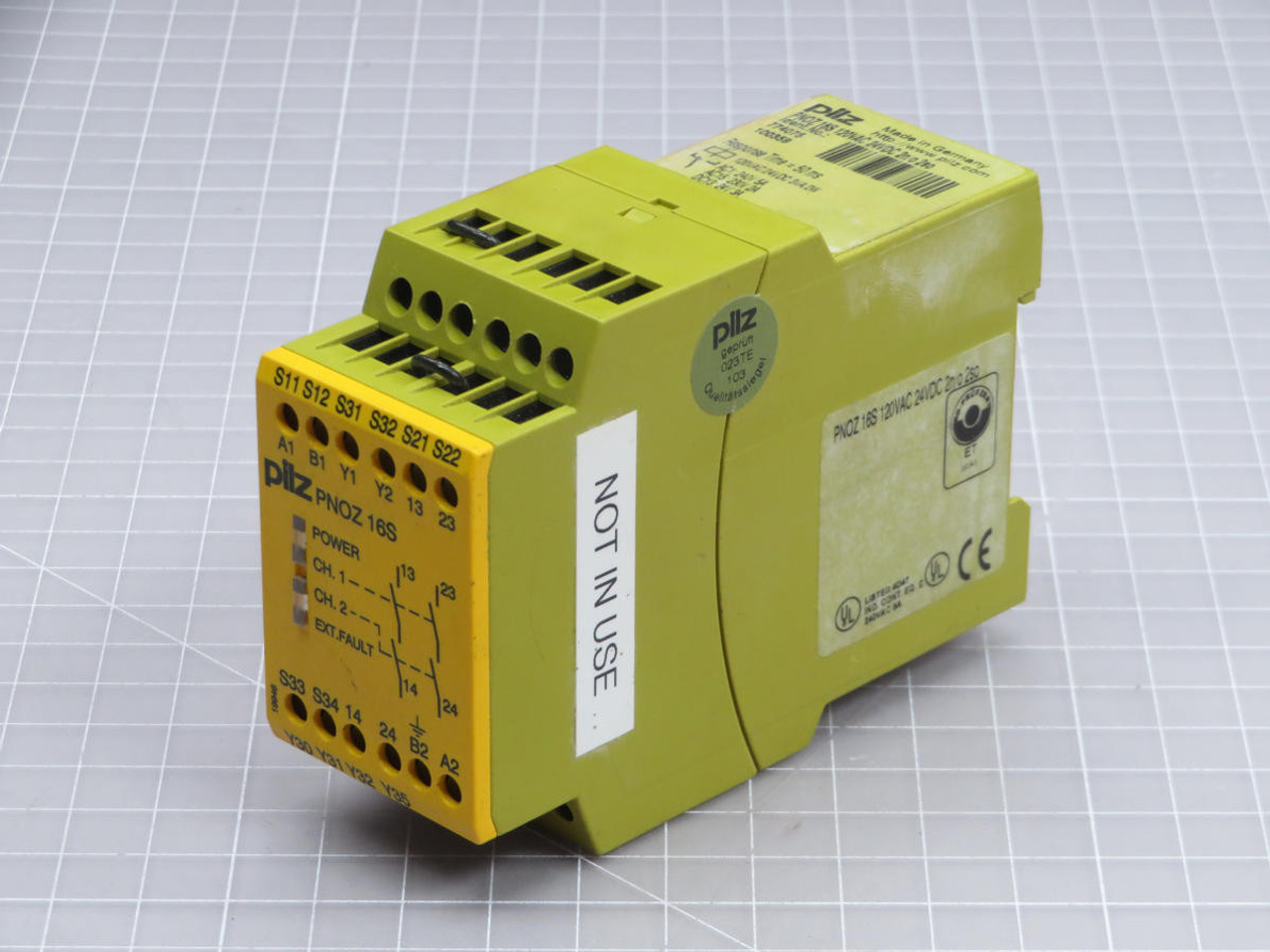 Pilz  PNOZ 16S   Relay  For Sale