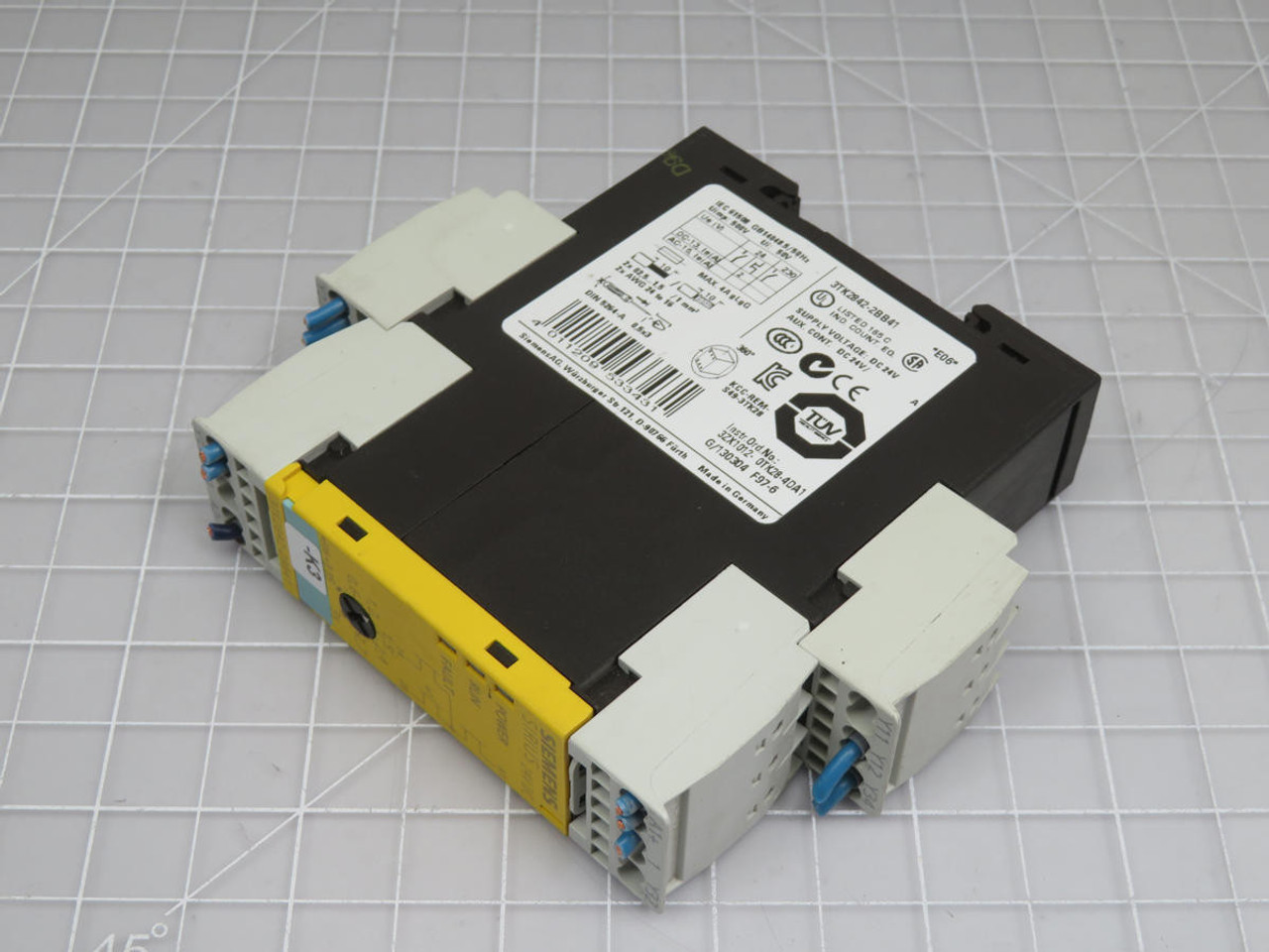 Siemens  3TK2842-2BB41  SIRIUS Safety Relay  For Sale