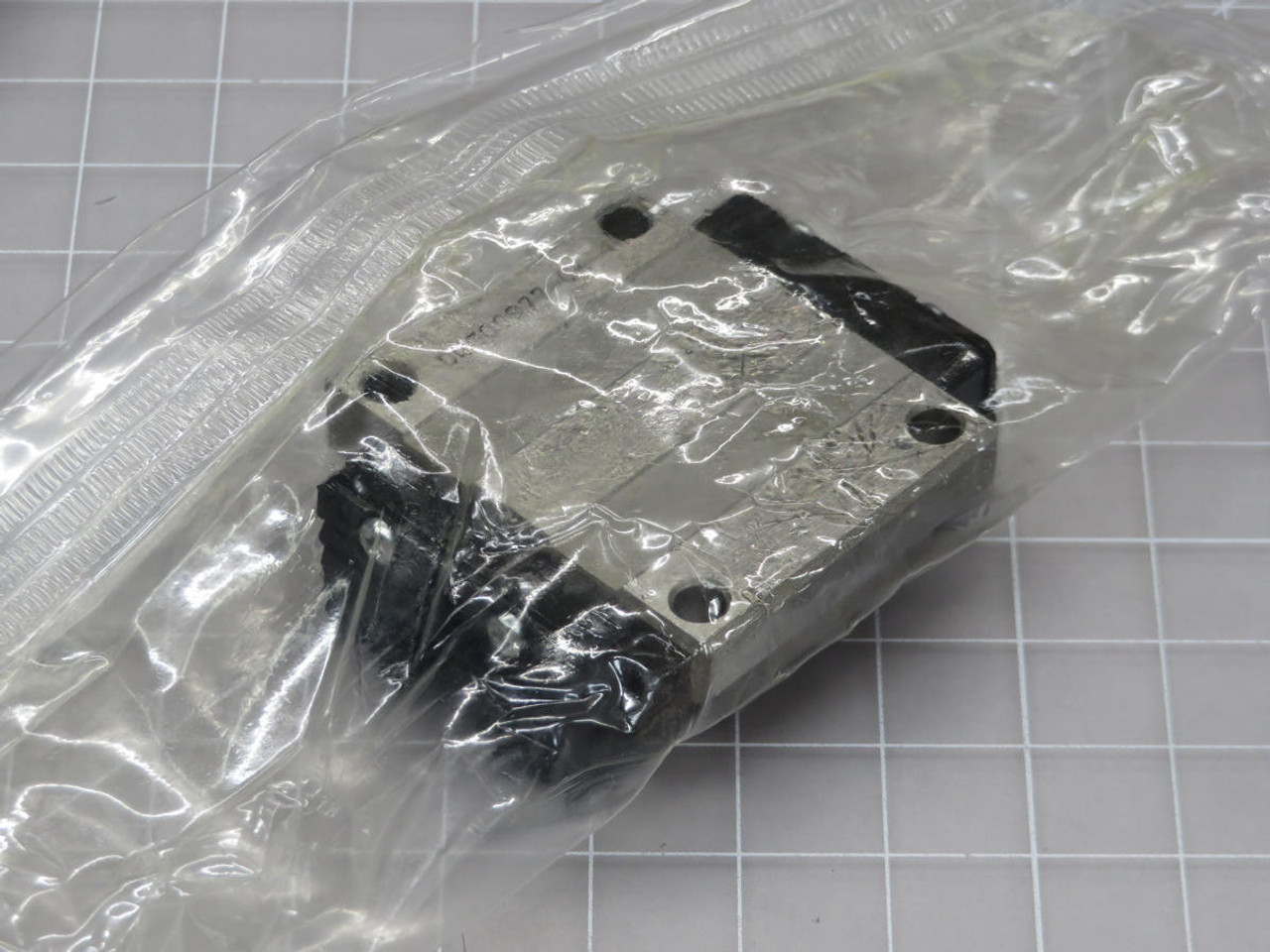 THK  HSR15B1SS(GK)  Linear Guide Carriage   For Sale