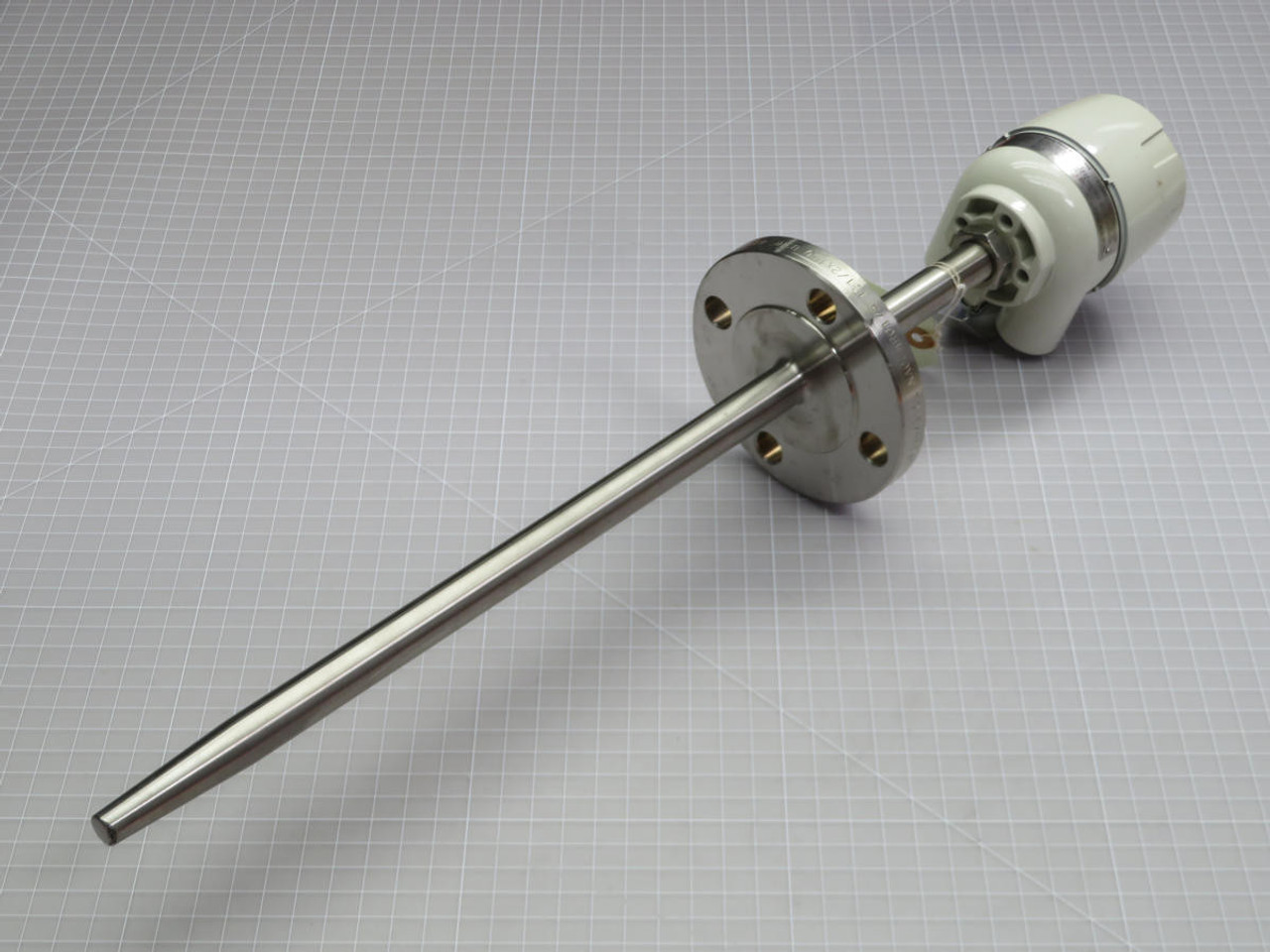 ABB  V10405-P13170FL1USUXXXX04  Sensy Temp Dgs Th 02 Rtd Sensor 0-100c  For Sale