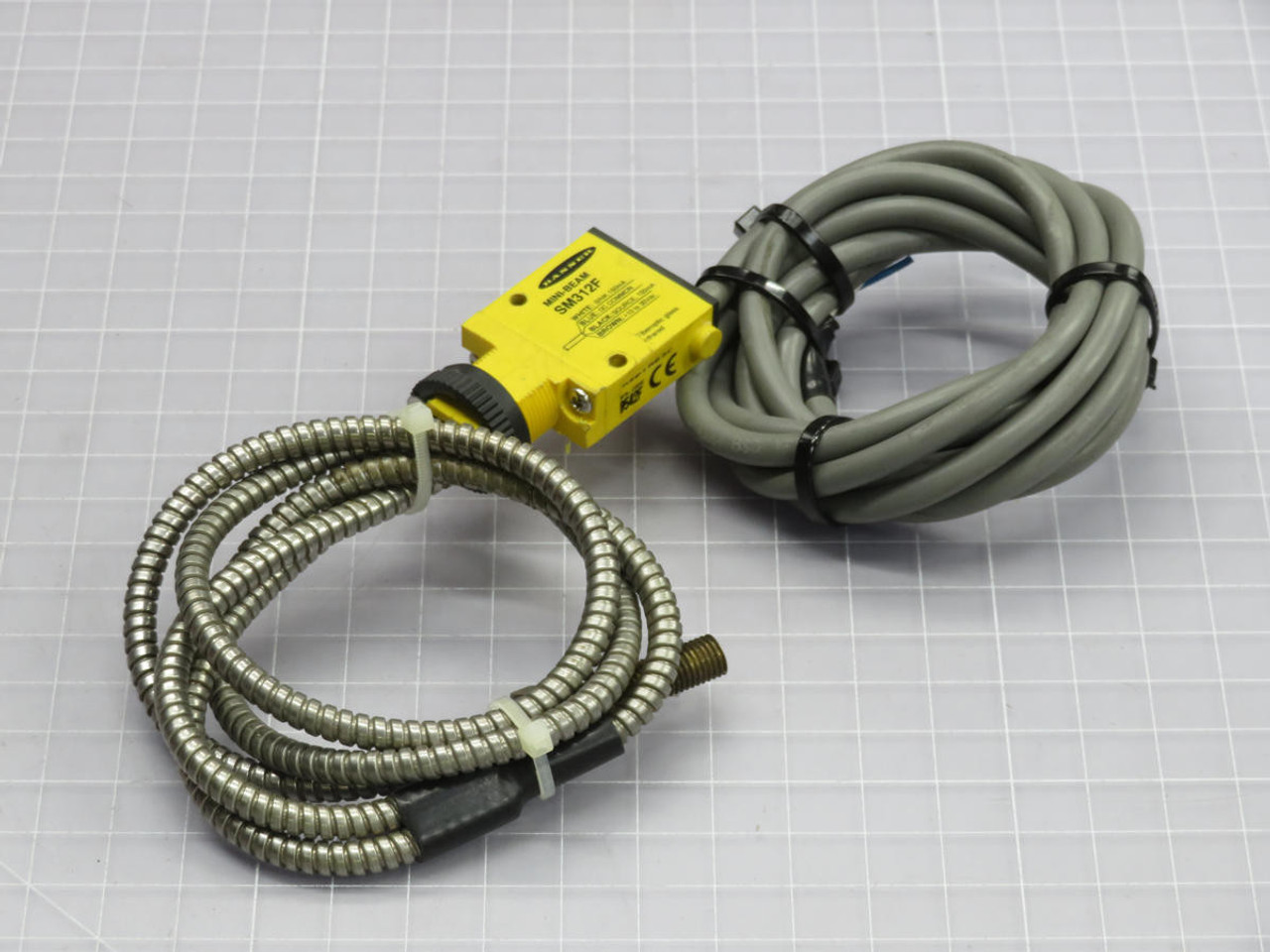 BANNER ENGINEERING  SM312F  PHOTOELECTRIC SENSOR MINI-BEAM

  For Sale