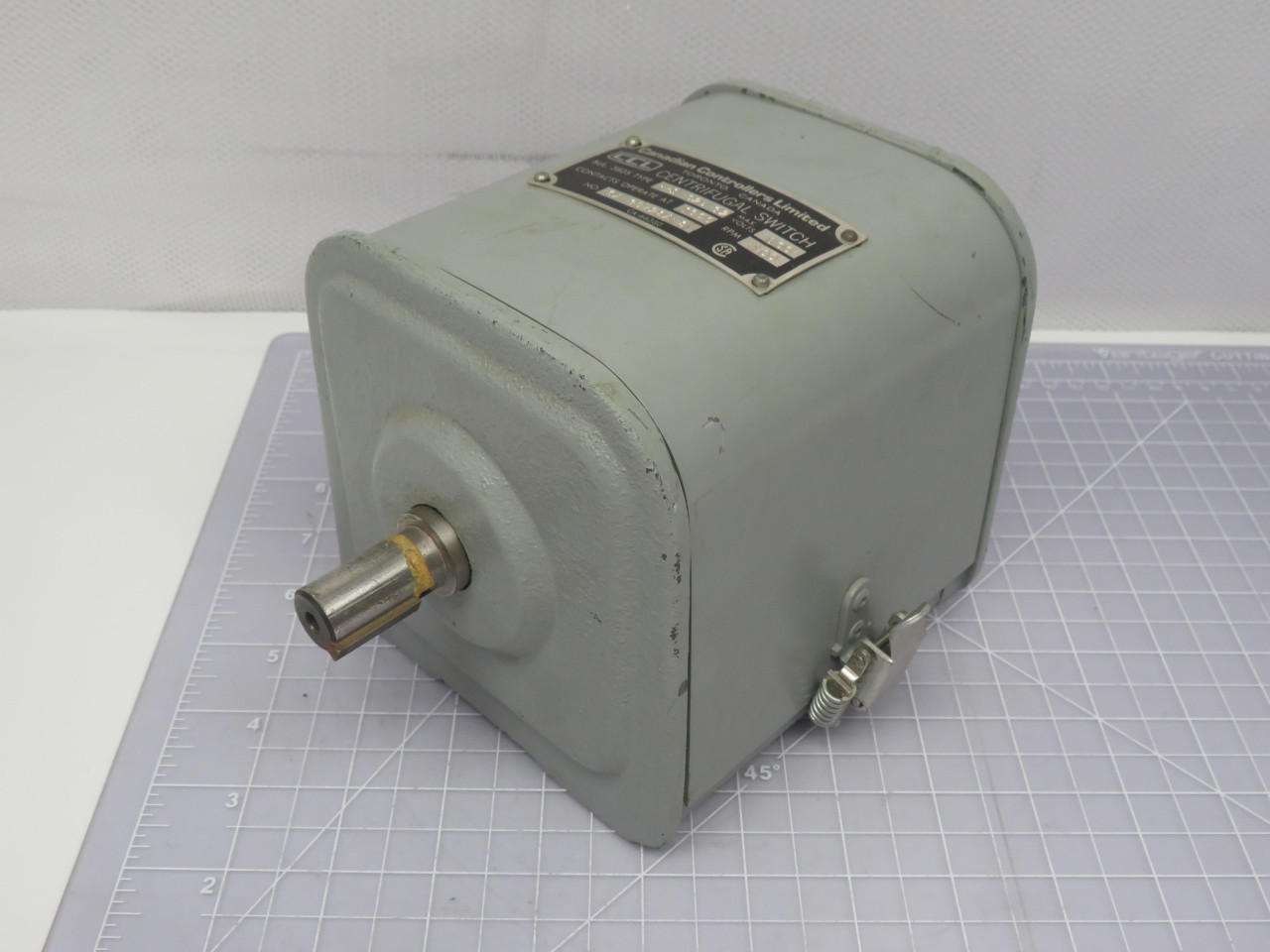 Canadia Controllers Limited CA-30728A-8 Type PRS-025-32 Centrifugal Switch For Sale