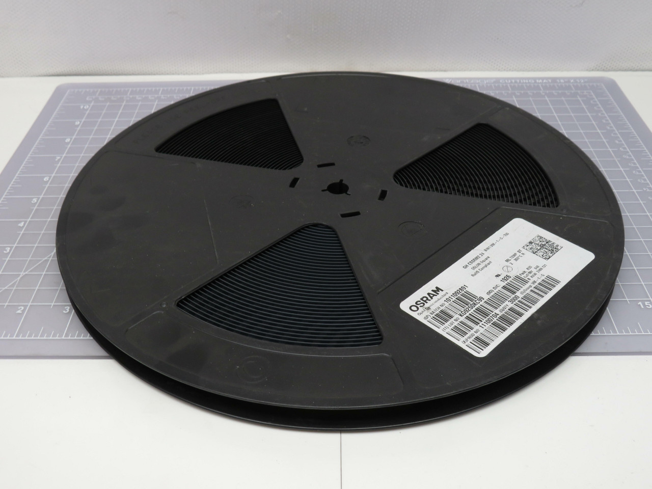 Lot of 2800 OSRAM 1011092891 VM-1-G-700 11100704 Optd Semiconductor For Sale