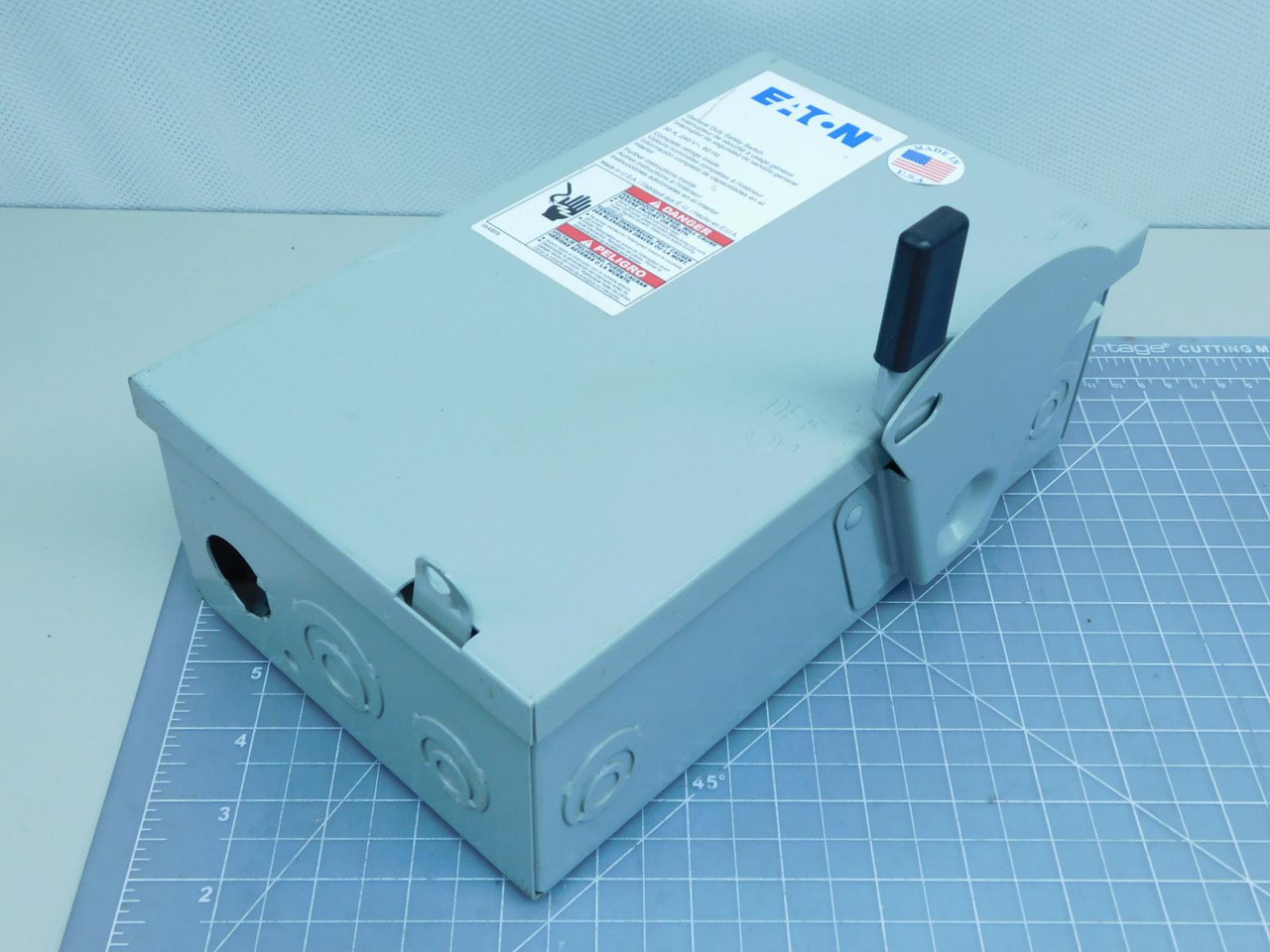 Eaton DG221UGB  General Duty Safety Switch For Sale