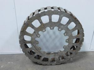 Artistic Attachments and Features