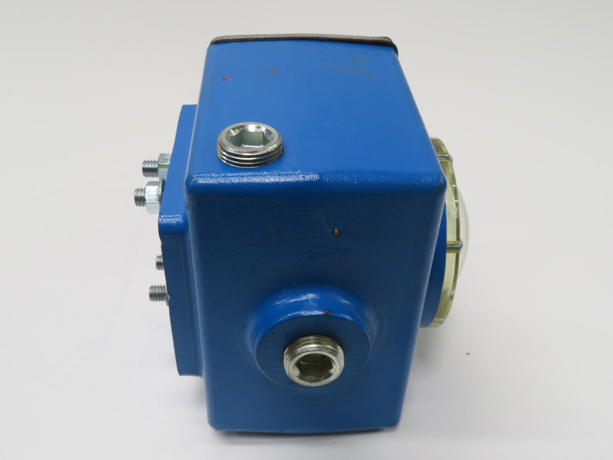 New KENCO KLCE-9 OIL LEVEL CONTROLLER T207692 surplus at a great price