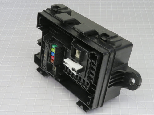 MA100FWPT 08200C STX-A0 Junction Fuse Box  For Sale